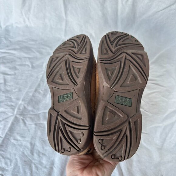 Ugg Australia Tan Brown‎ Chestunt Genuine Leather Short Boots Women's Size 5 - Picture 8 of 8